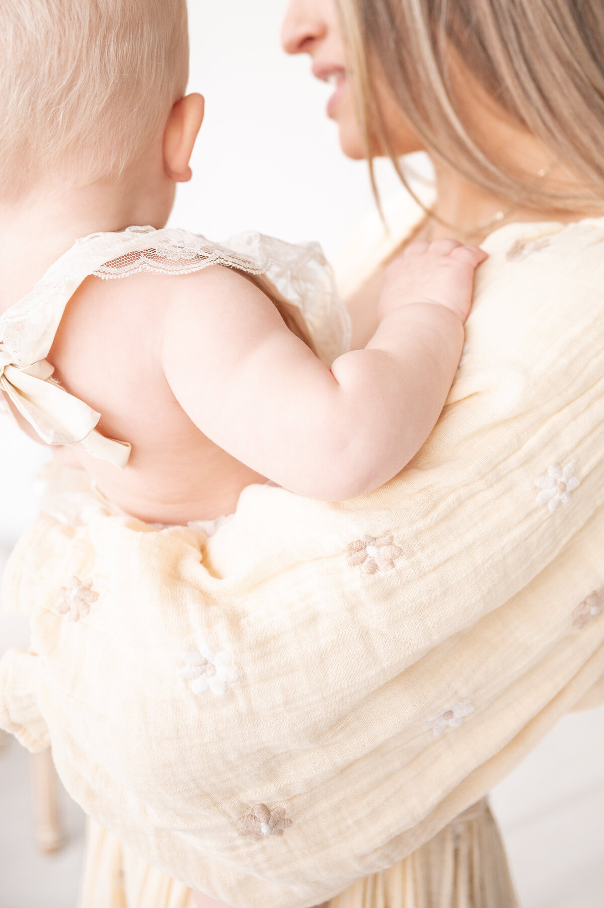 Family photographer in raleigh