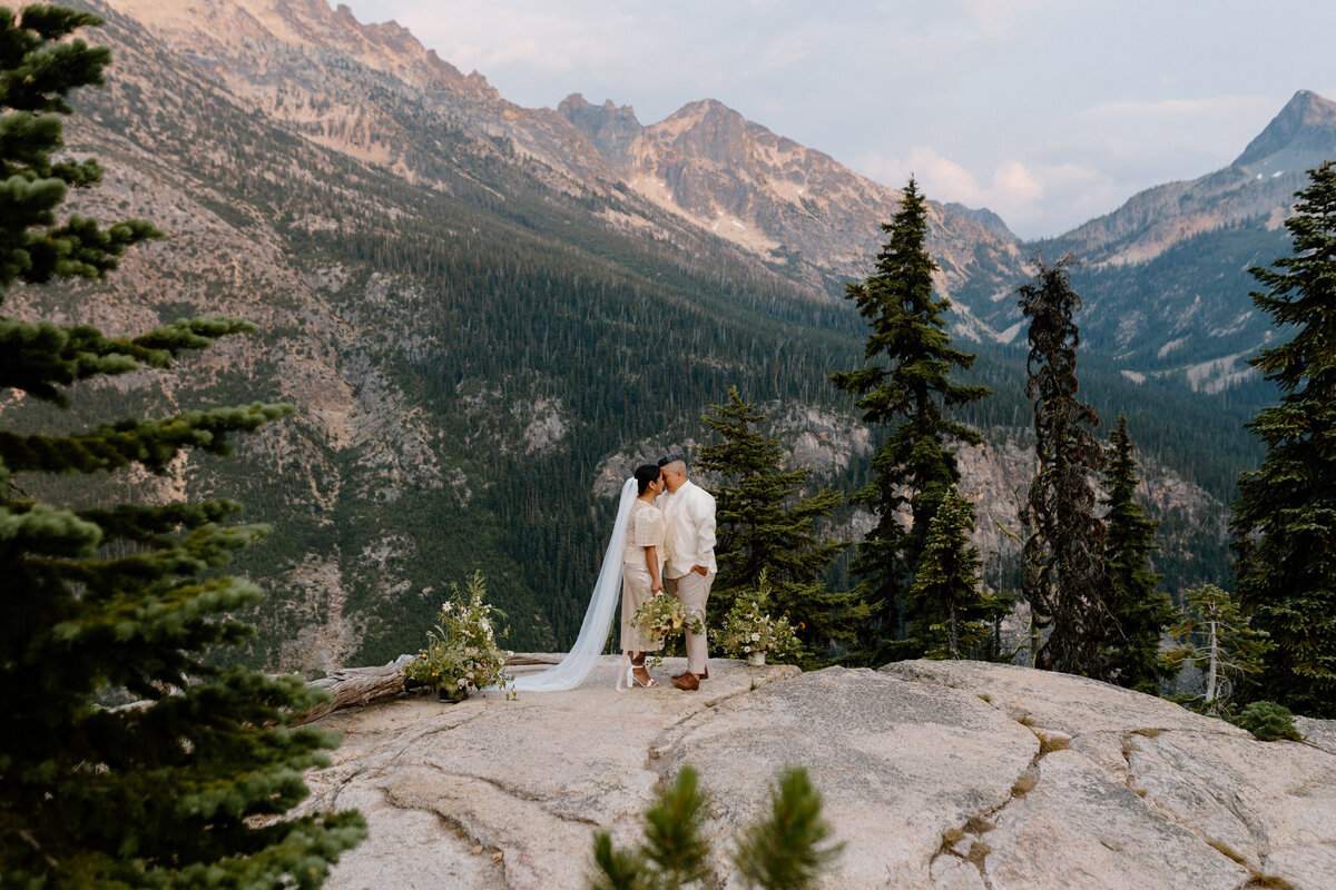 Seattle-wedding-photographer-474
