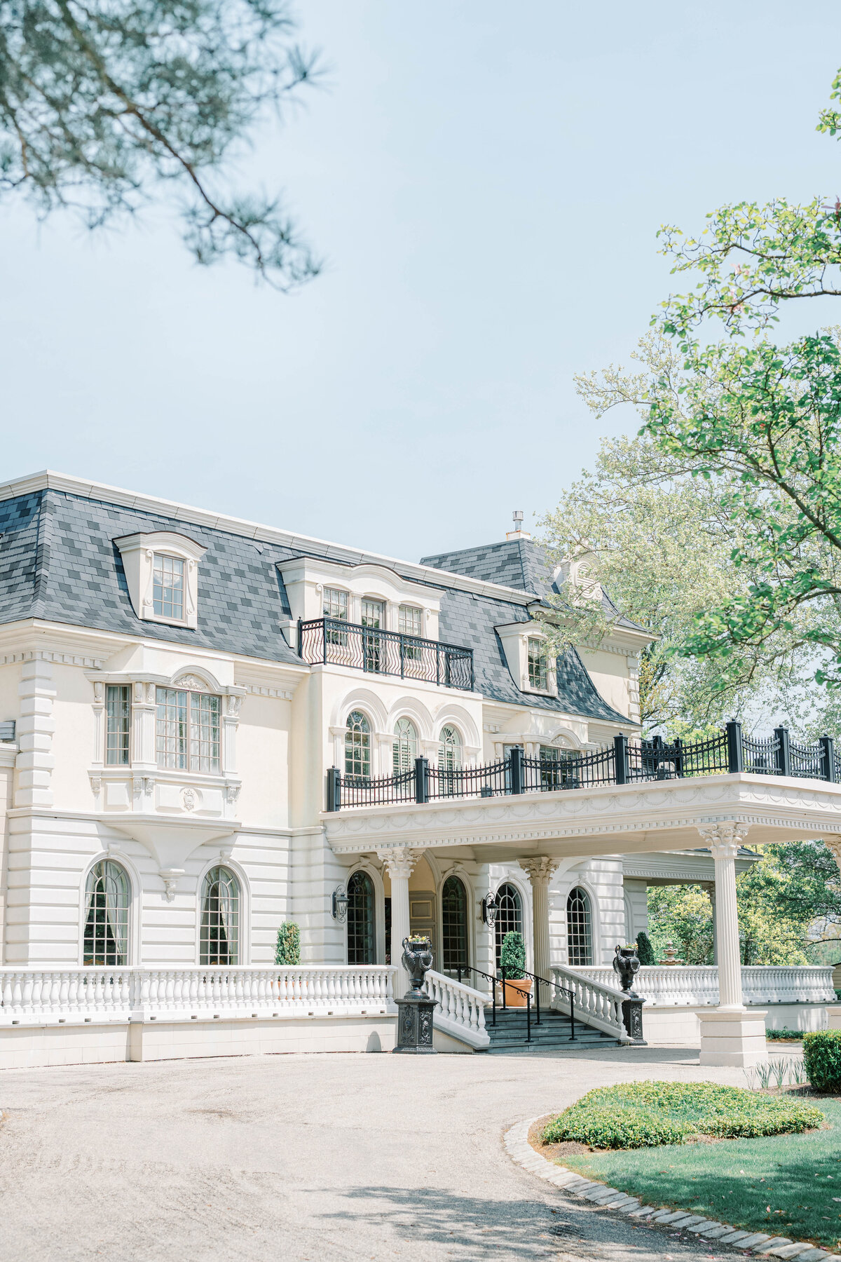 Ashford_Estate_Angela_&_David_Sneak_MTA-2