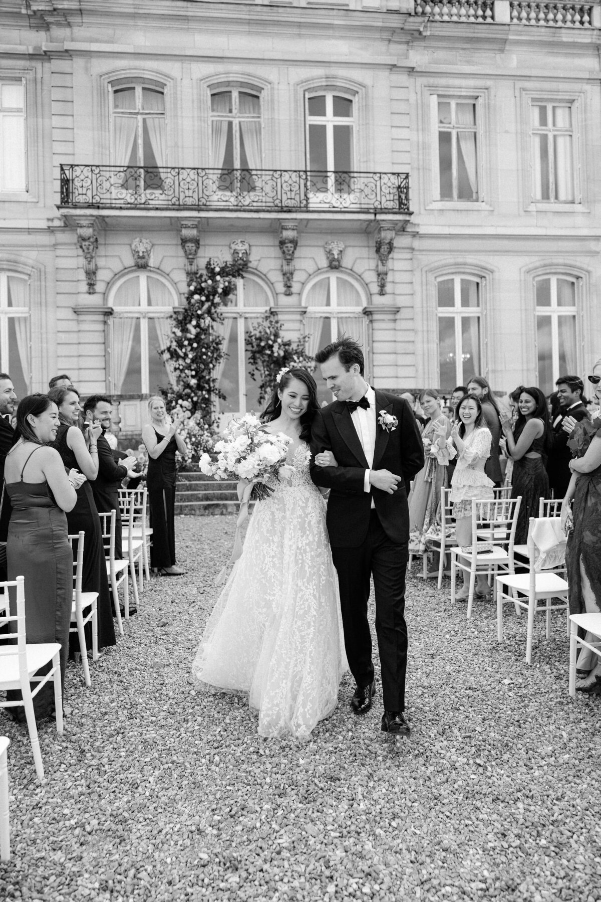 Jennifer Fox Weddings English speaking wedding planning & design agency in France crafting refined and bespoke weddings and celebrations Provence, Paris and destination 363