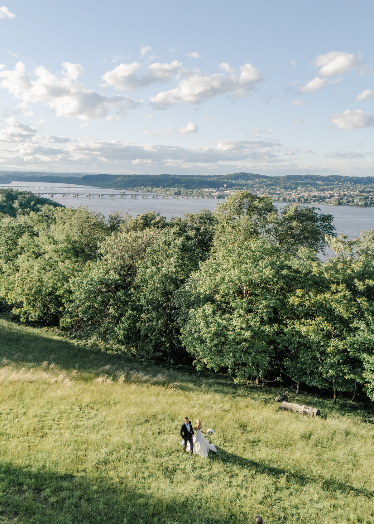 OliviaNoah_WeddingPreview177