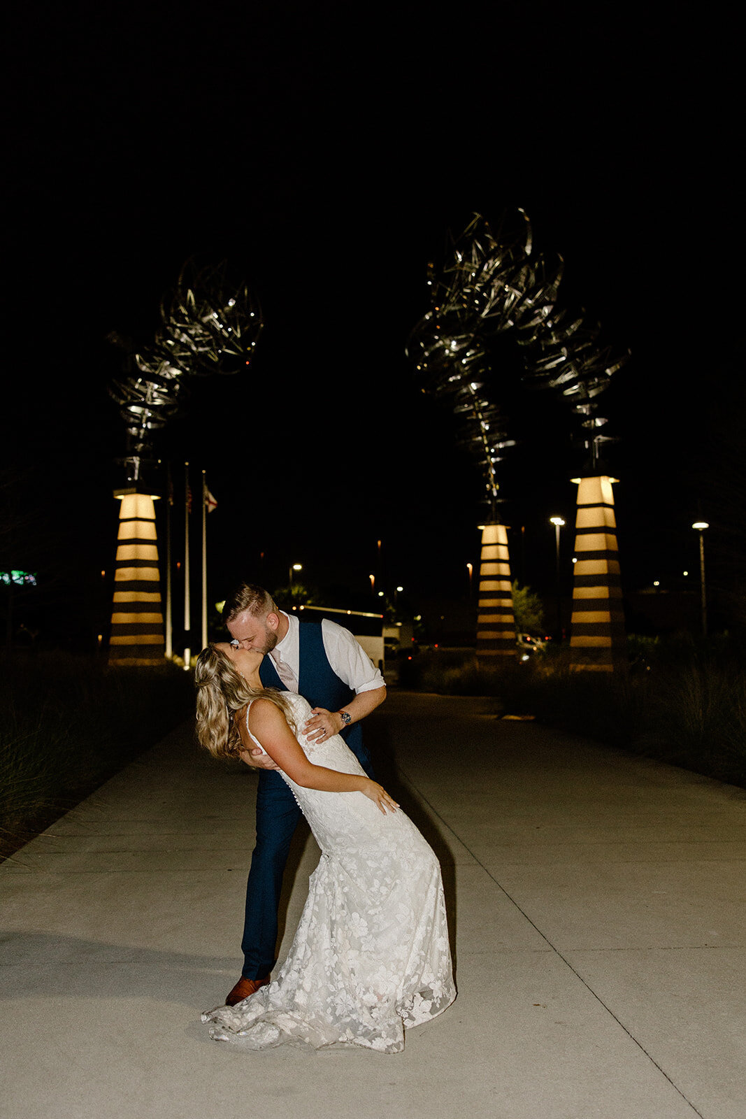 tampa river center wedding photos alexisbedenbaughphotography-163