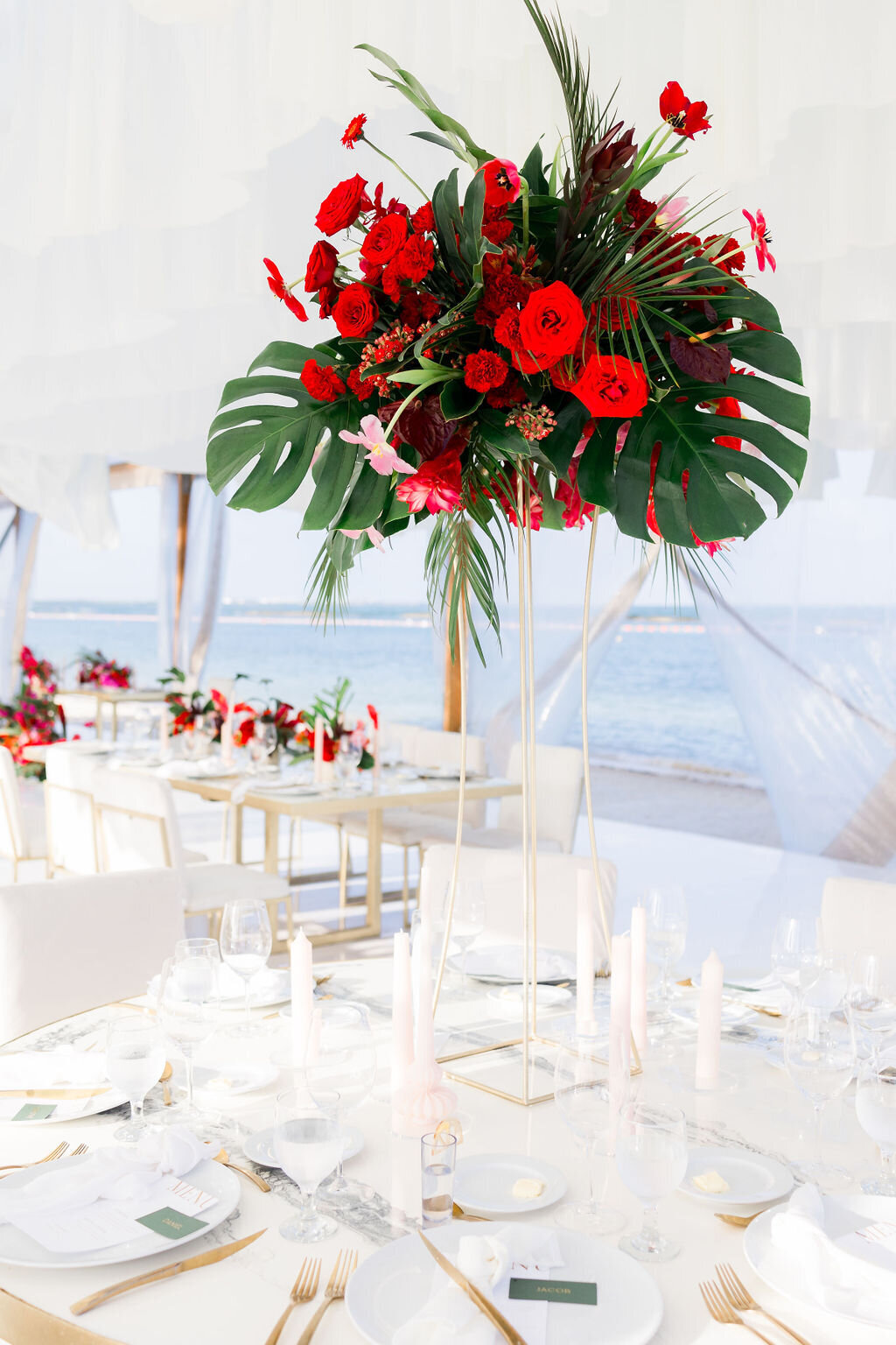 fairmont-mayakoba-reception-decor-9