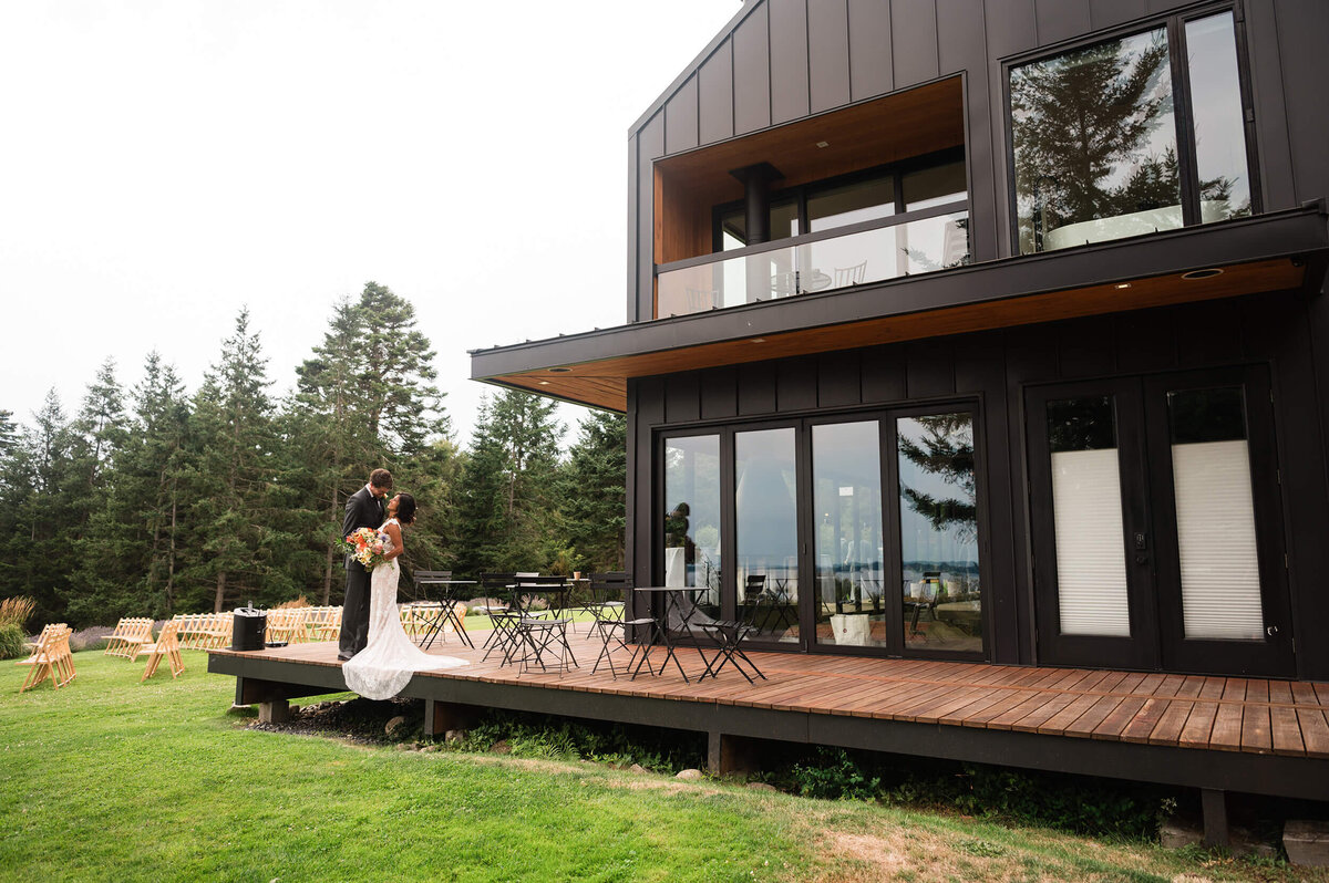 Couple at Saltwater Farm Wedding