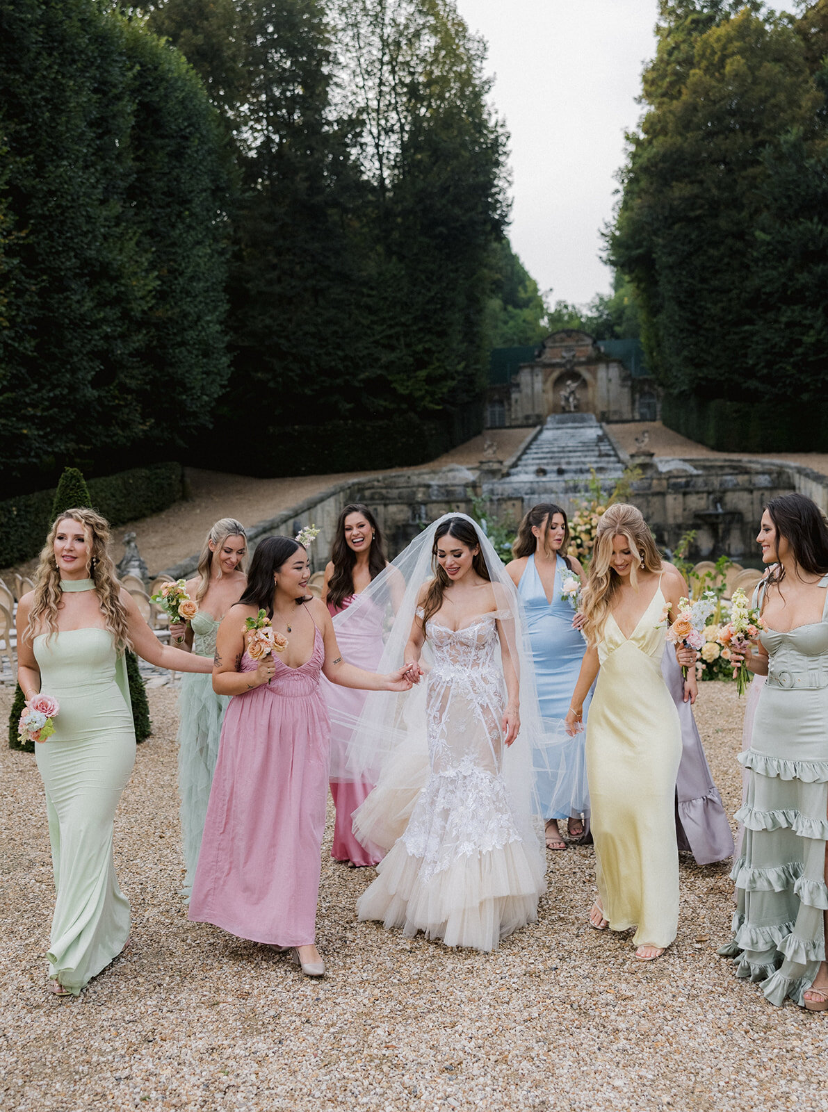 Chateau-de-Villette-wedding-florist-Floraison8