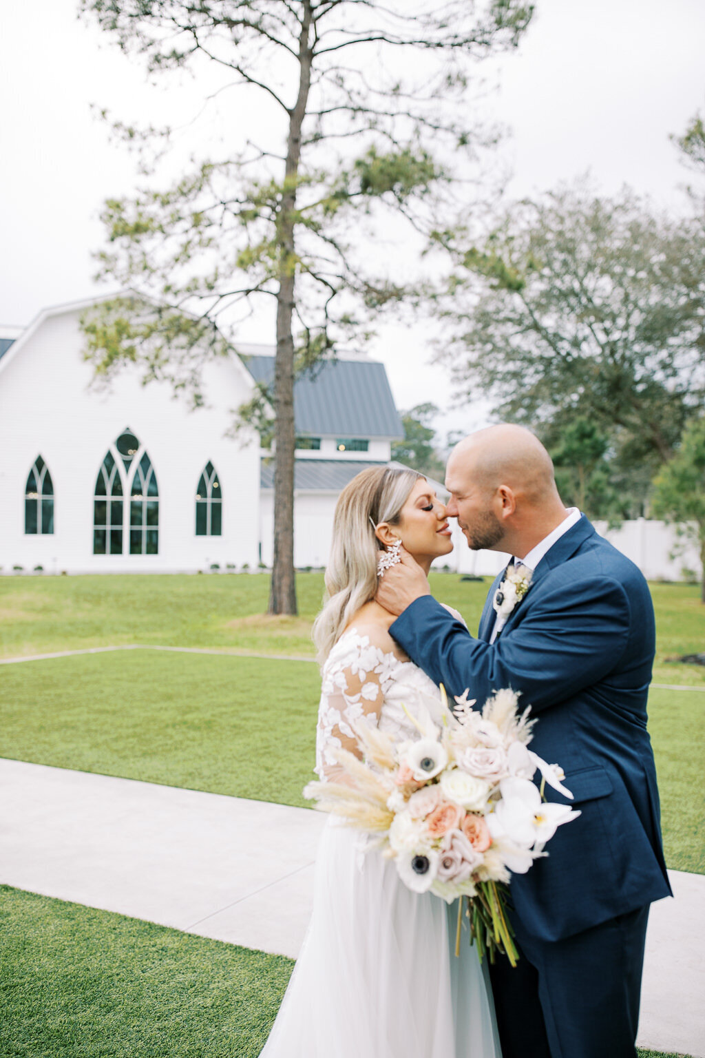 31hawaii engagment photographer hayley & brandon-