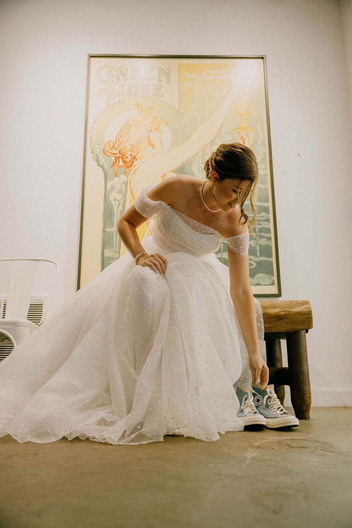 Brooke&PerronWeddingPhotos_GettingReady_AustinWeddingPhotographer_HereafterFilms-57