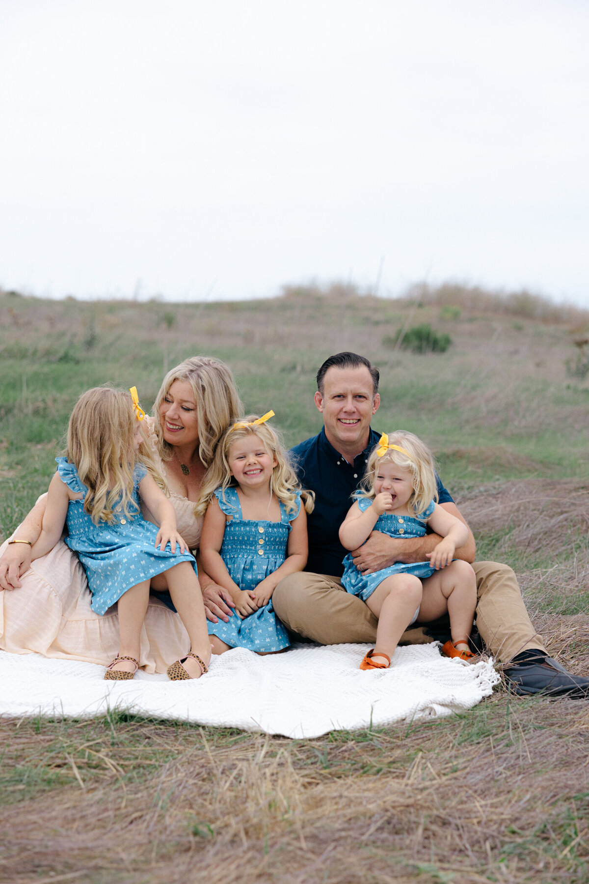 Orange County Family PhotographerSeptember 17, 202320