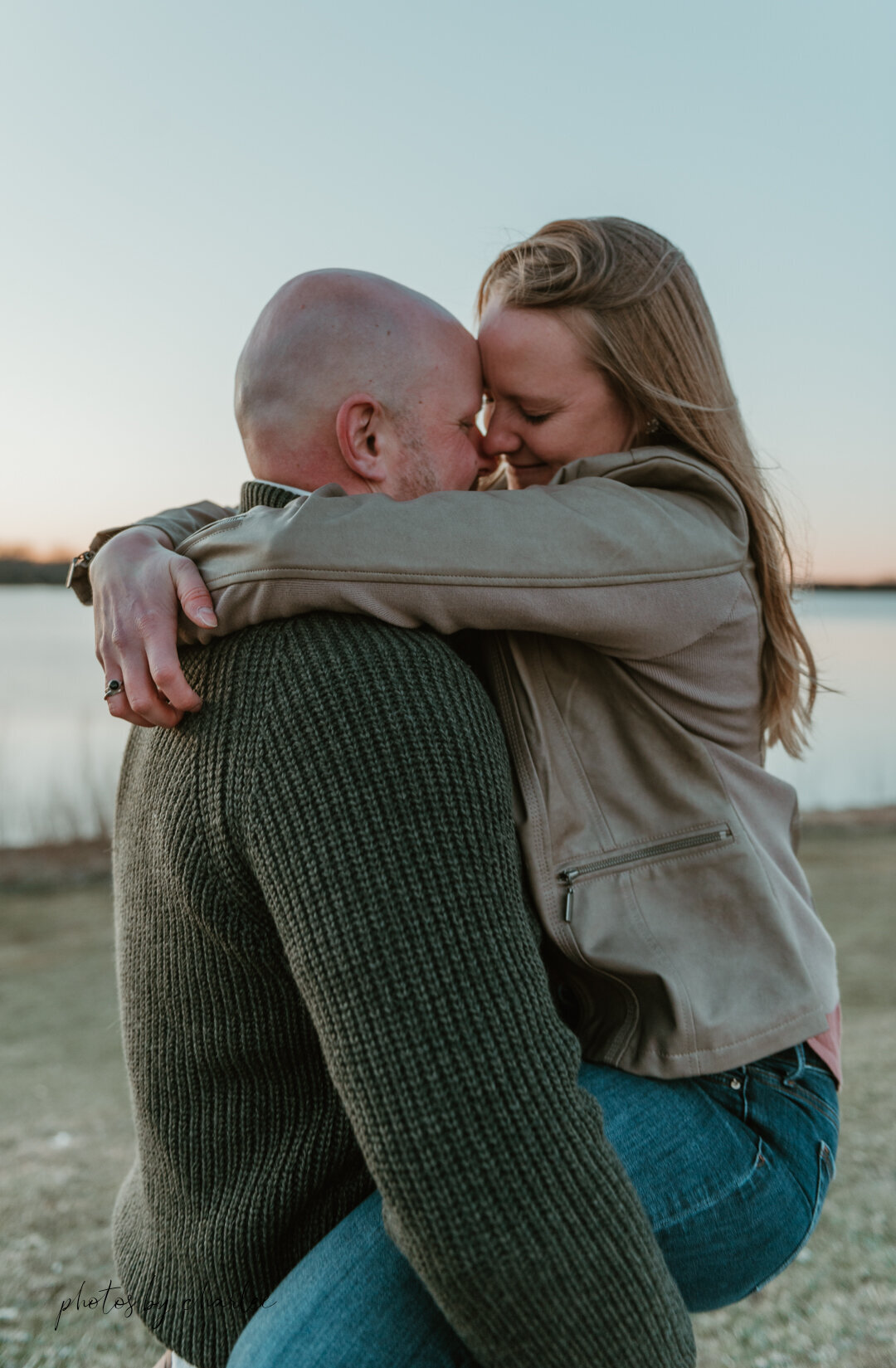 Appleton engagement photographer-23