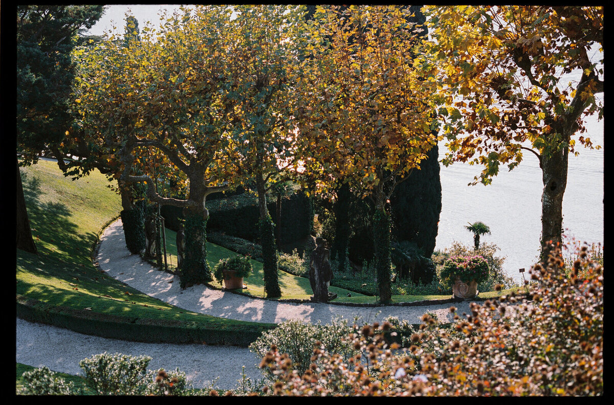 Flora_And_Grace_Lake_Como_Editorial_Film_Wedding_Photographer (15 von 84)