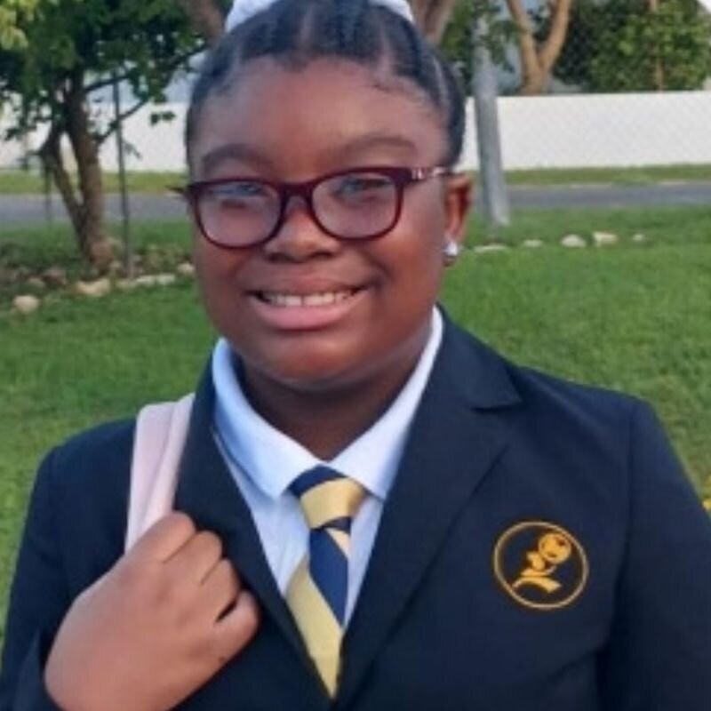 Gallery-students-bahamas-global-academy (1)