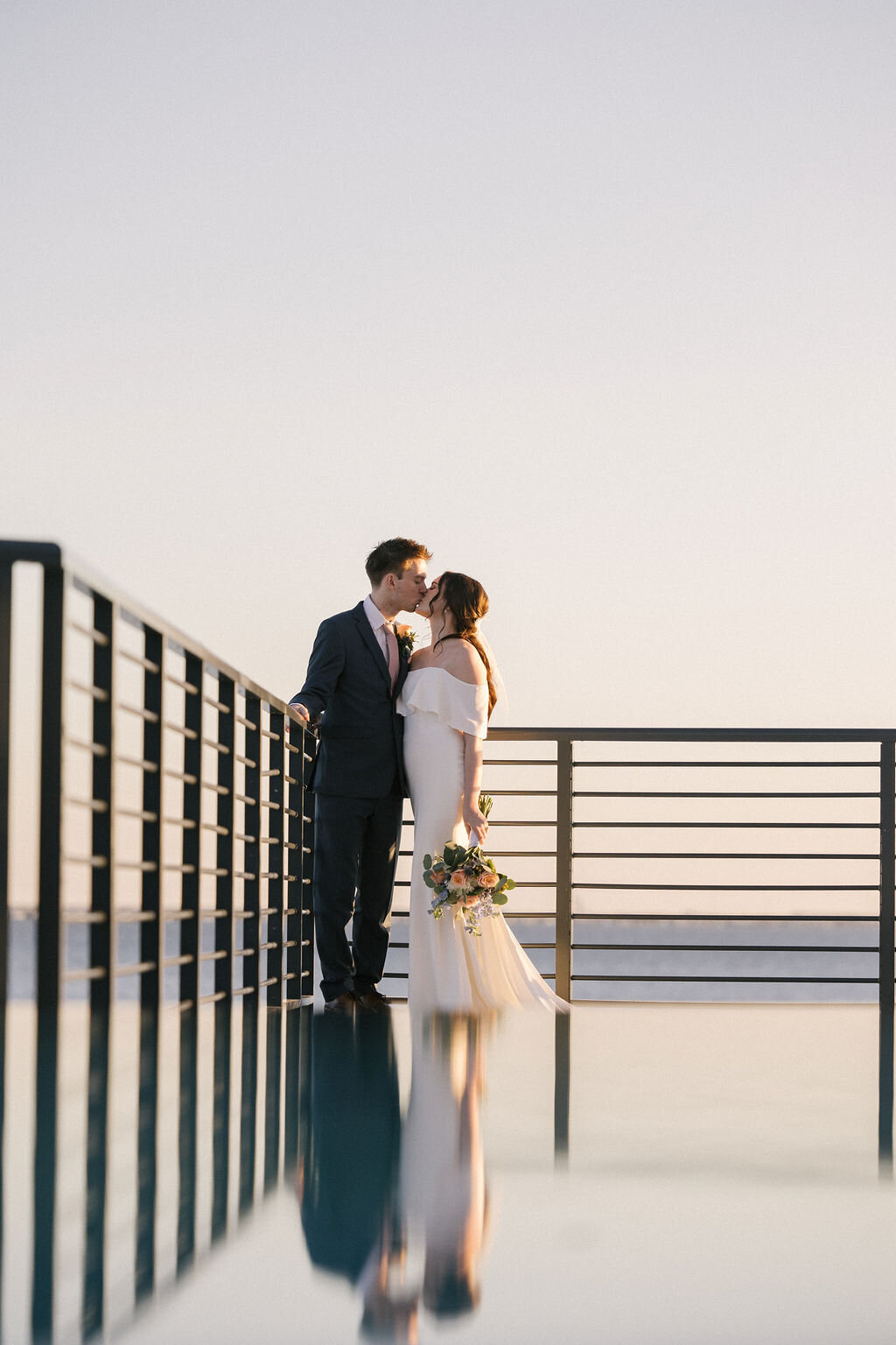emily-plank-photo-the-current-hotel-elope-wedding-chantilly-chic-celebrations-11