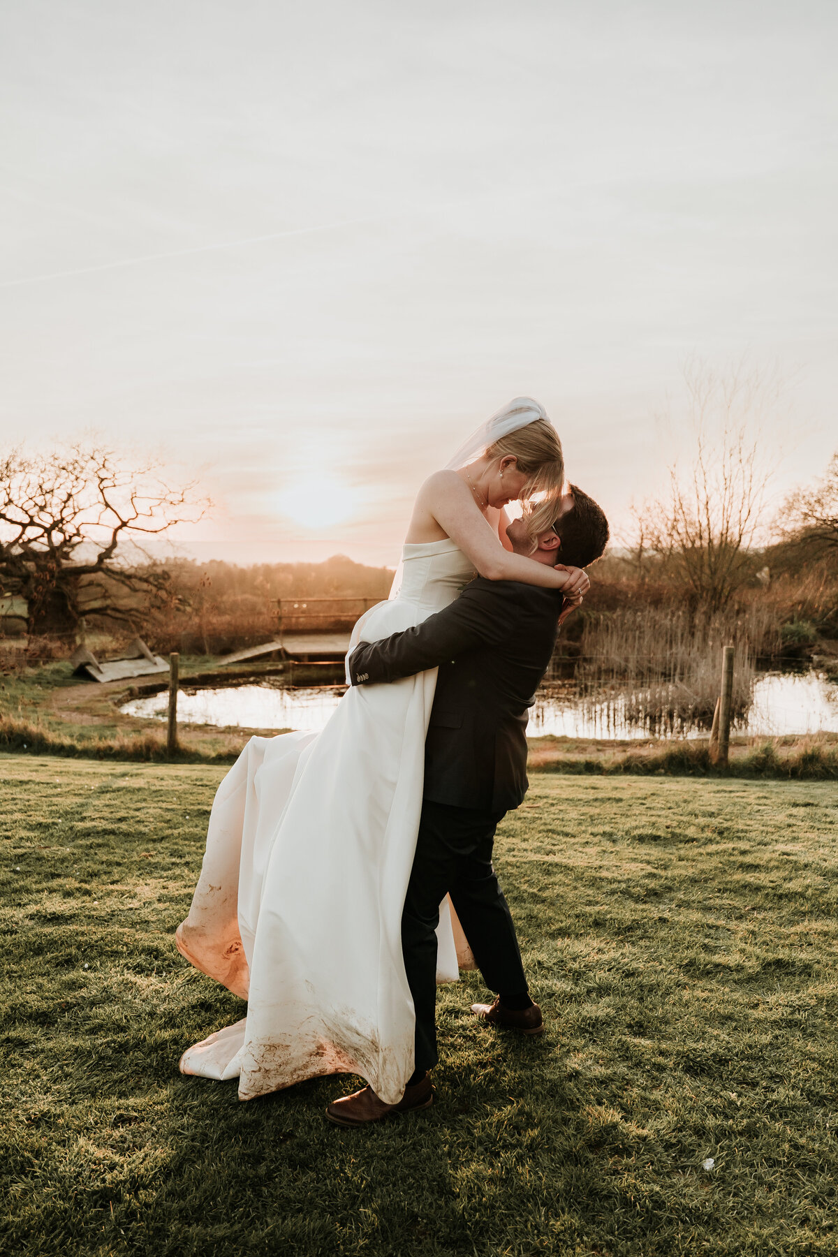 GraceDovePhotography_Hattie&Jake_GoldenHour-24