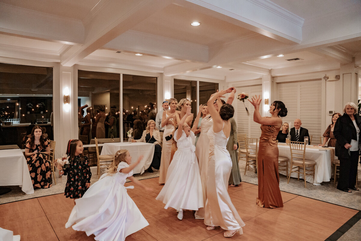 a & g reception -60