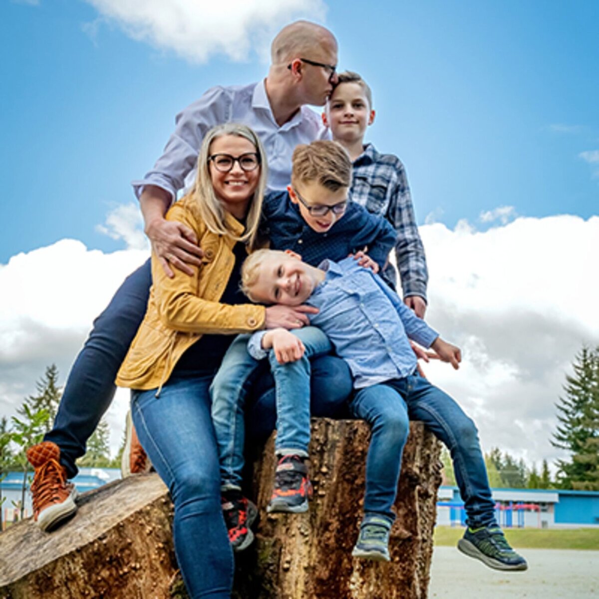 Artistic family portrait in natural light, taken in Vancouver by Amy Williams Photography
