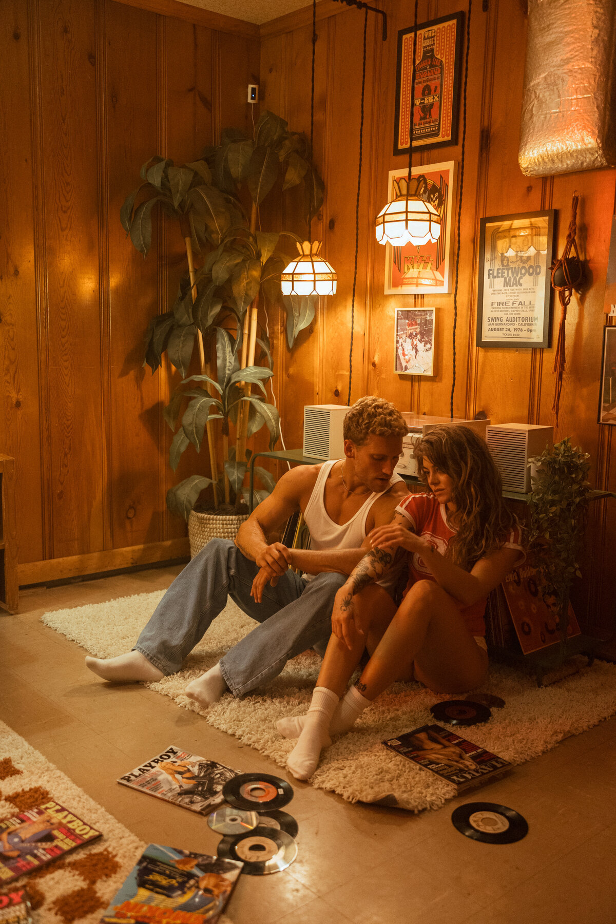 retro-film-lifestyle-couple-photoshoot-25