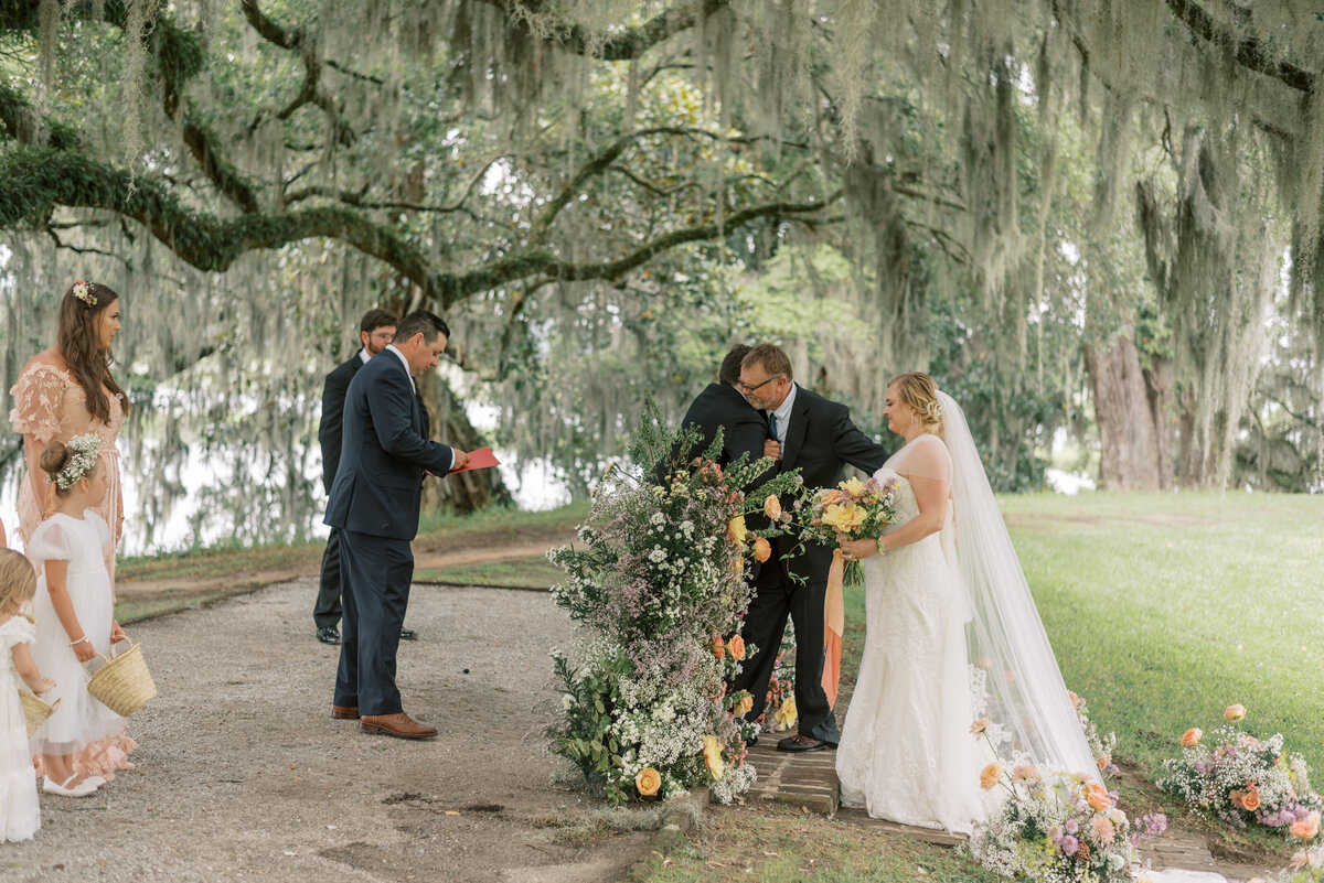 Spring Wedding at Middleton Place in Charleston (7)