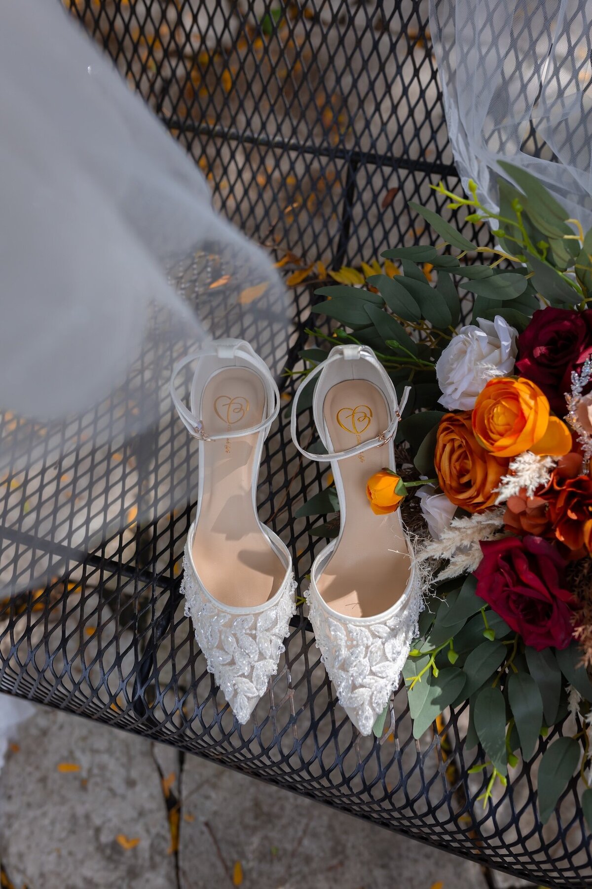 Andrea & Jose Wedding, Independence Grove, Libertyville, IL, 10-19-25, Maira Ochoa Photography-0070