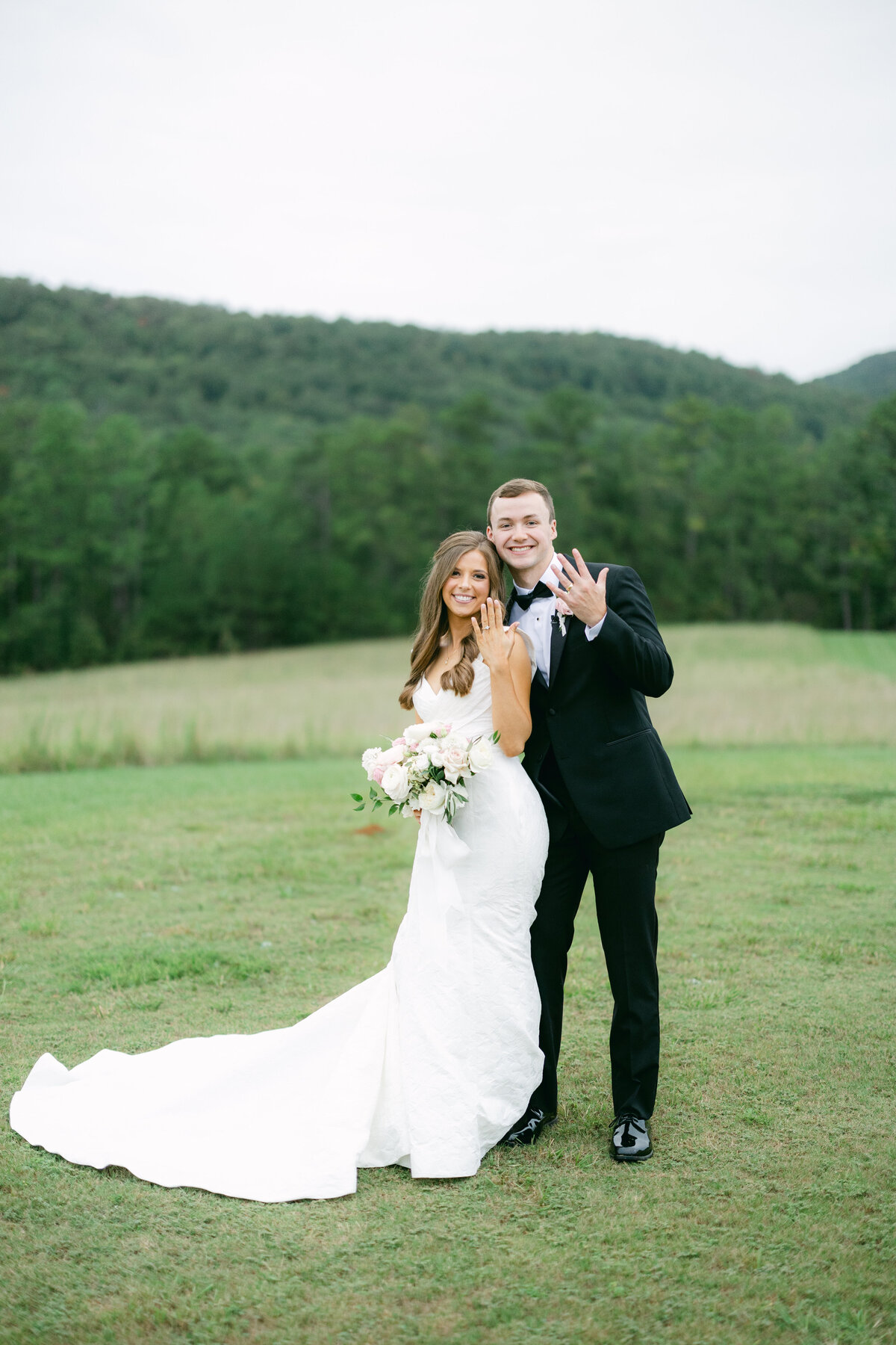 Katherine Horton Photography Olivia & Drew Wedding Day Katherine's Favorites_0206