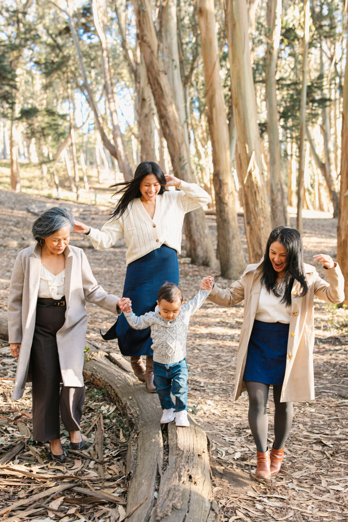 SanFrancisco_FamilyPhotography_AndyGoldsworthy_Woodline-5354