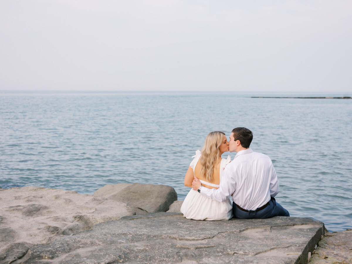 huntington-beach-engagement-photos-00015