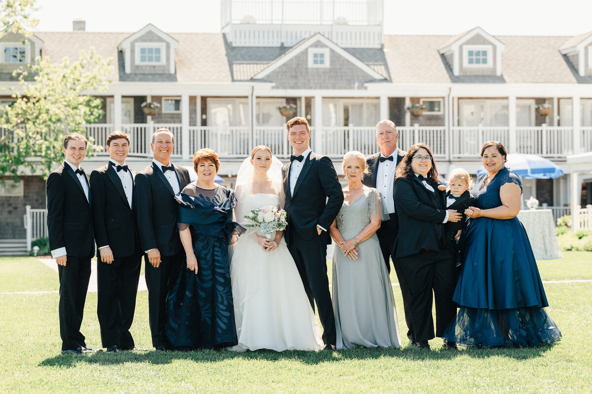 June-White-Elephant-Wedding-Zofia-025