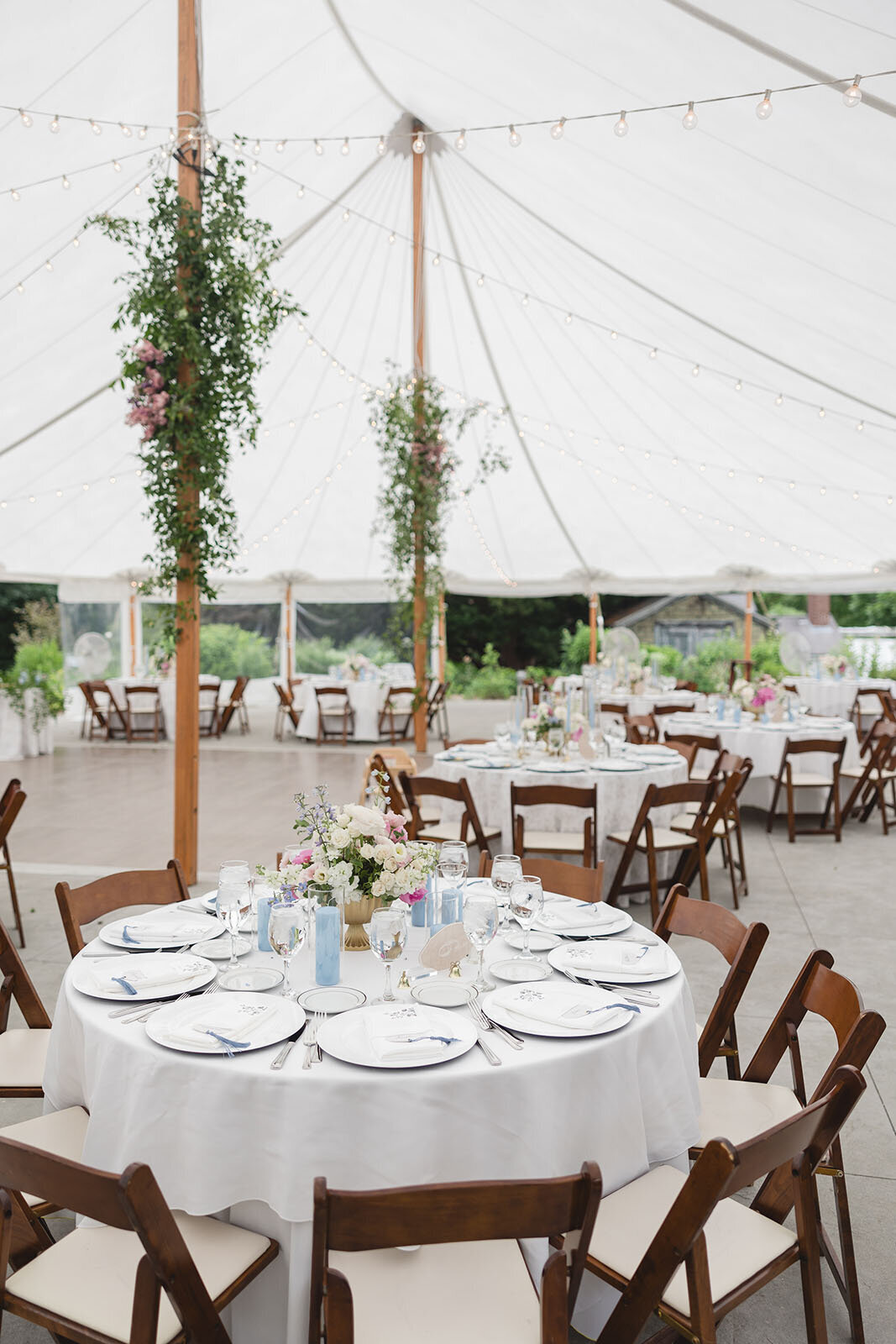 romantic_tented_wedding