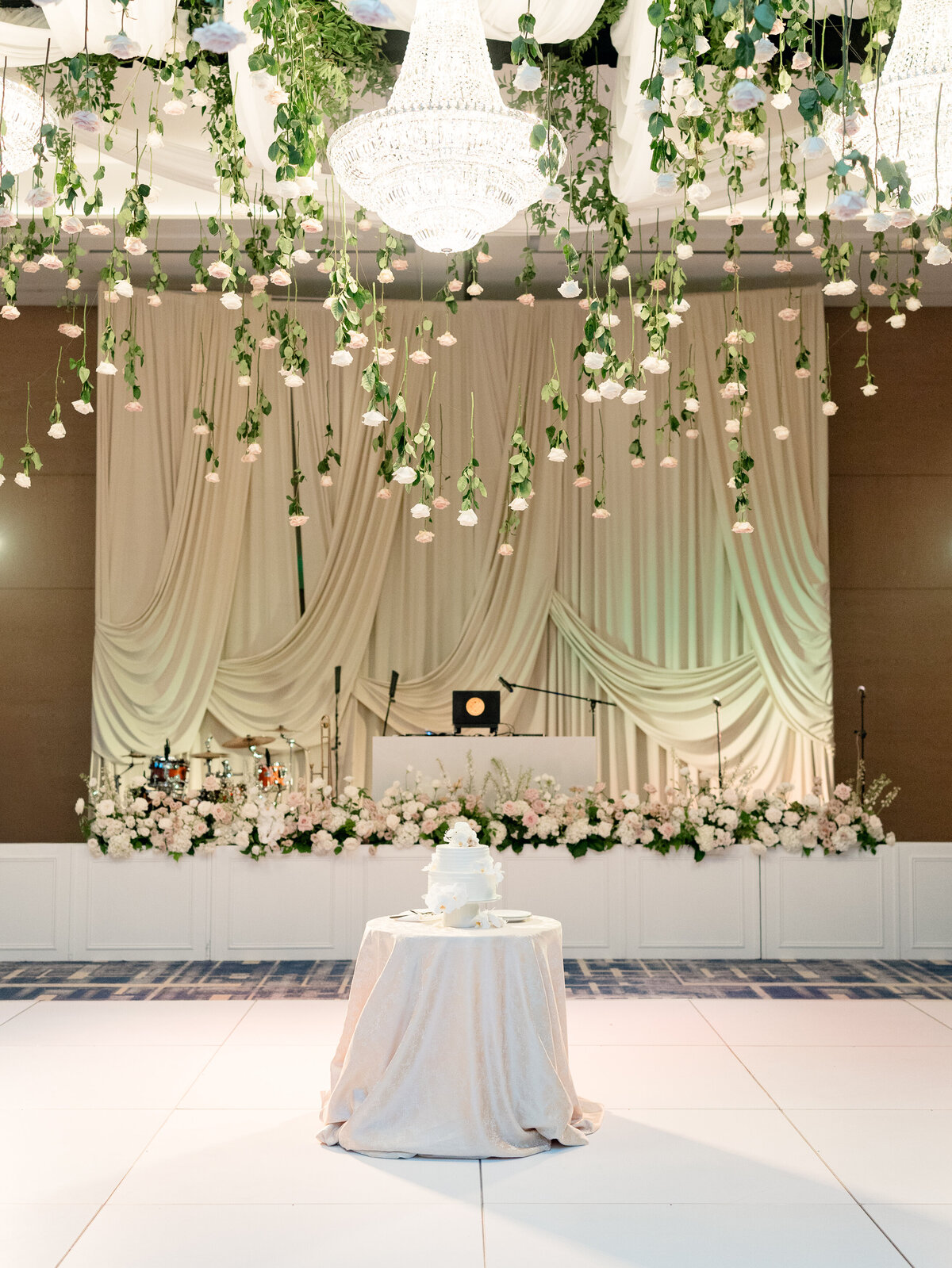 The Four Seasons wedding Minneapolis Minnesota-7