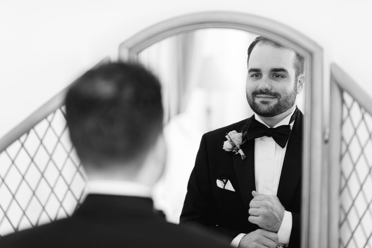 GROOM_GETTING_READY_22_websize
