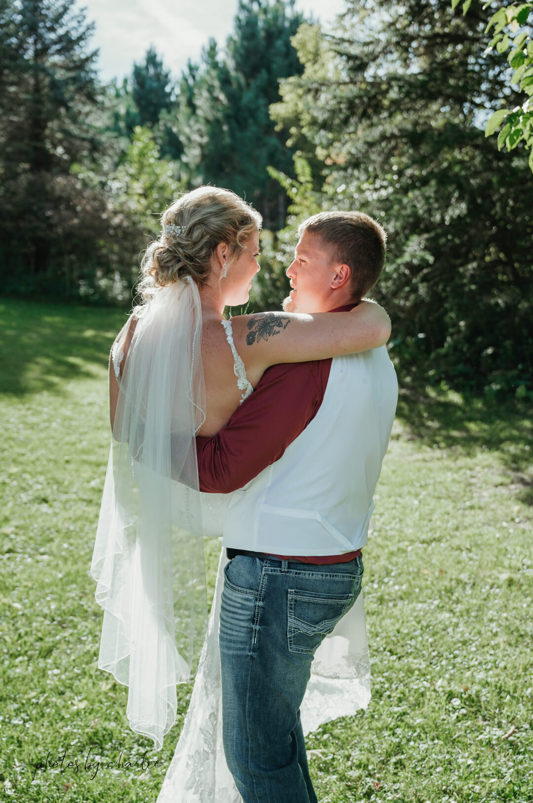 mondovi wedding photographer-63