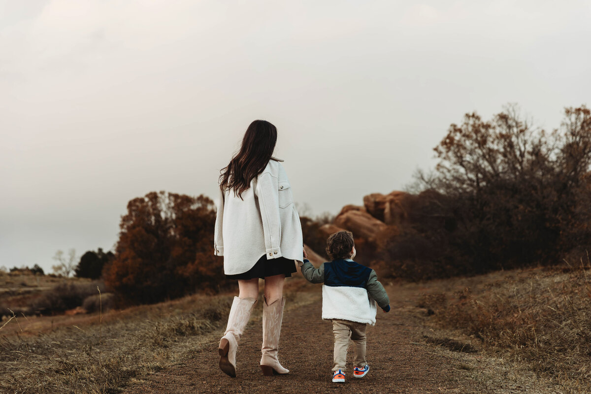 CactusandPinesPhotography_DenverColoradoFamilyPhotographer_RoperAdventureFamilySession-133