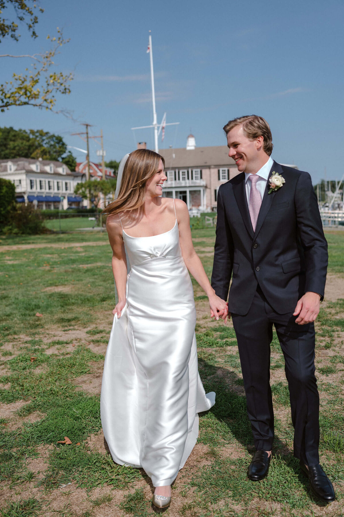 05-Beach-Tented-Wedding-Country-Club-of-Fairfield-Connecticut-Wedding-Planner-Mary-Thornton-Events