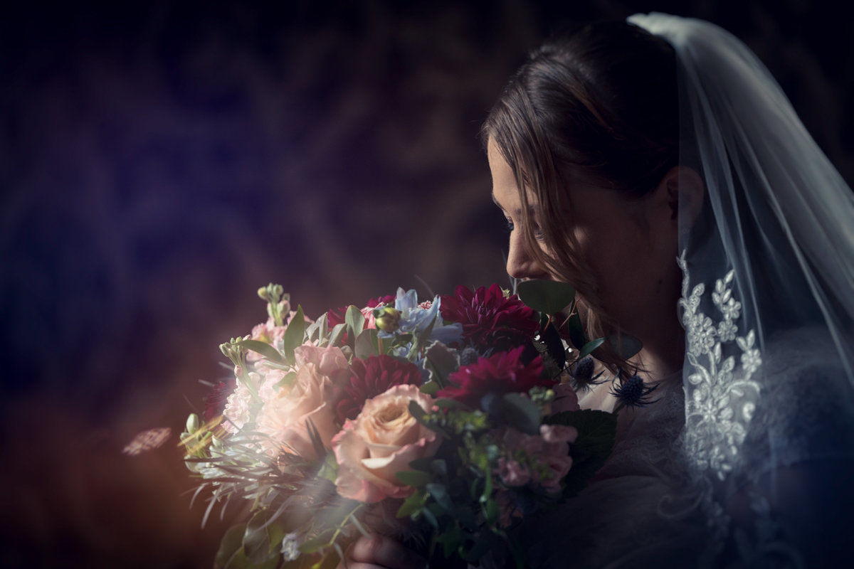 austin wedding photographer castle avalon bride with bouquet austin tx