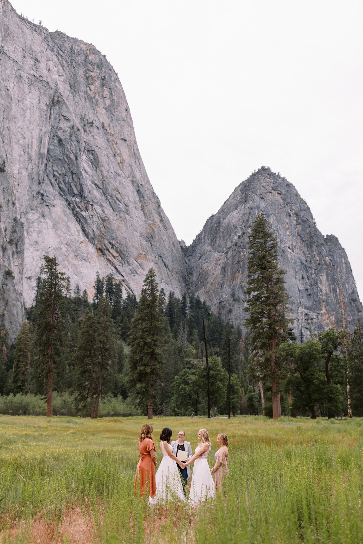 Summer_Sunrise_Yosemite_Elopement_Amber_Sarah-484