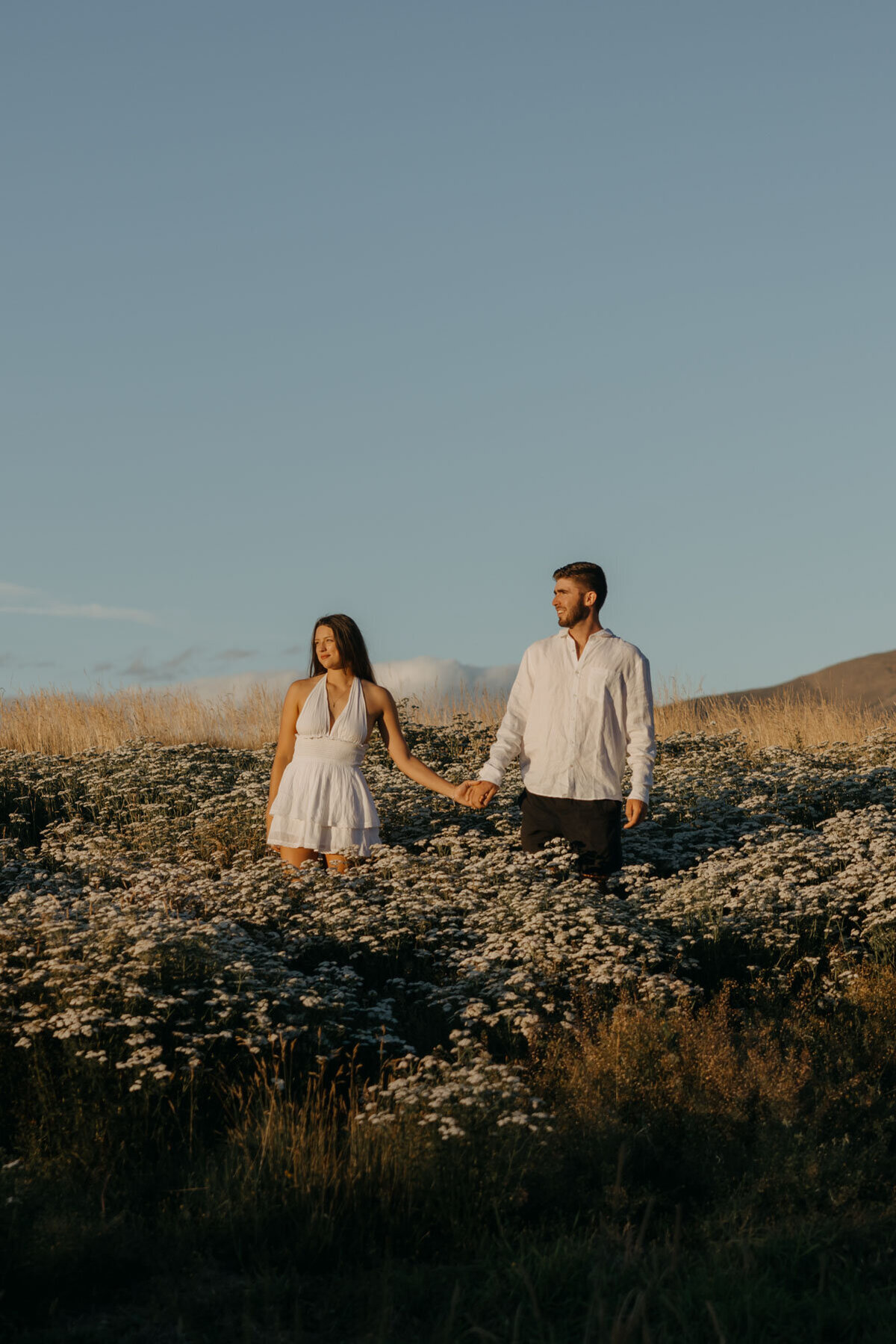 Queenstown couple photographer, couple photo session at Jacks Point