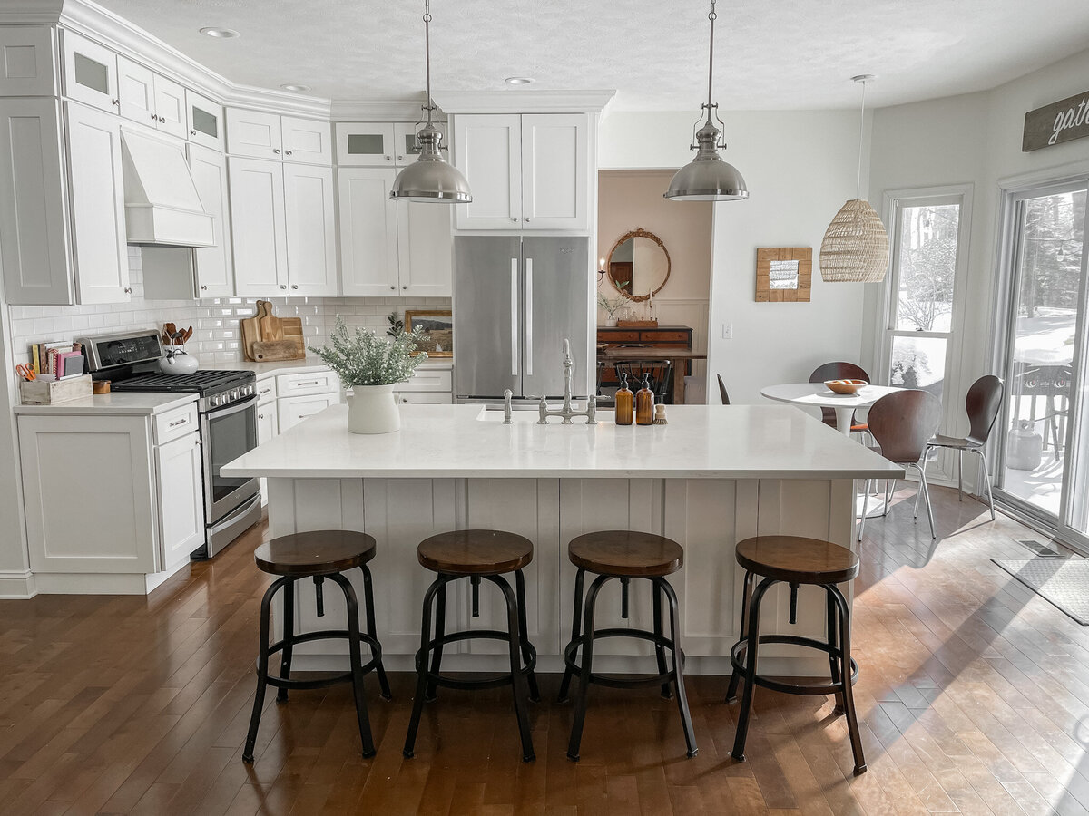 White shaker kitchen with large island