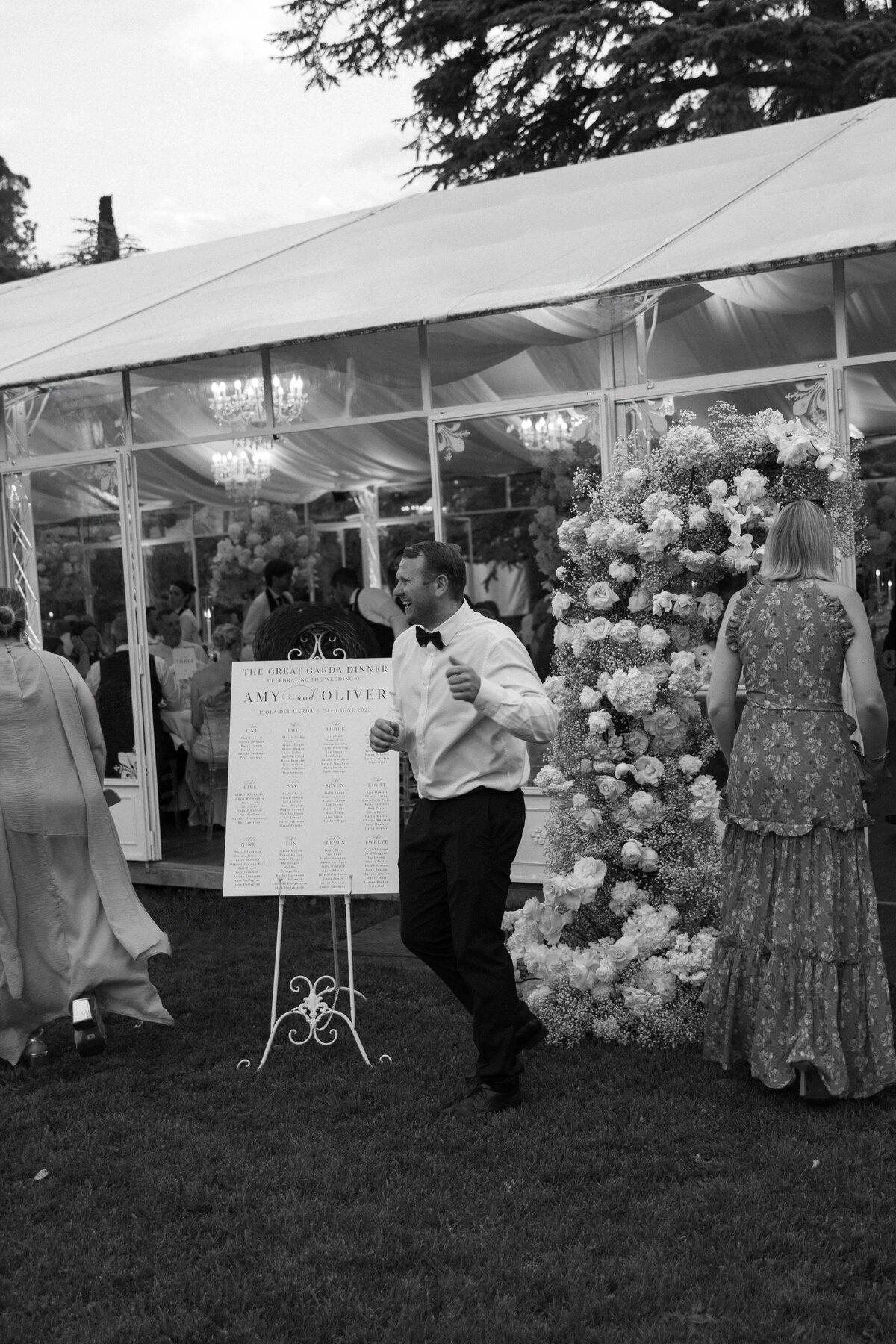 Flora_And_Grace_Editorial_Italy_Analog_Editorial_Wedding_Photographer (1 von 1)-15