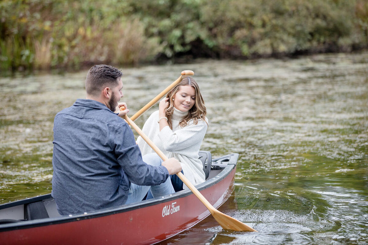 Rachel-Elise-Photography-Syracuse-New-York-Engagement-Shoot-Labrador-Hallow-27