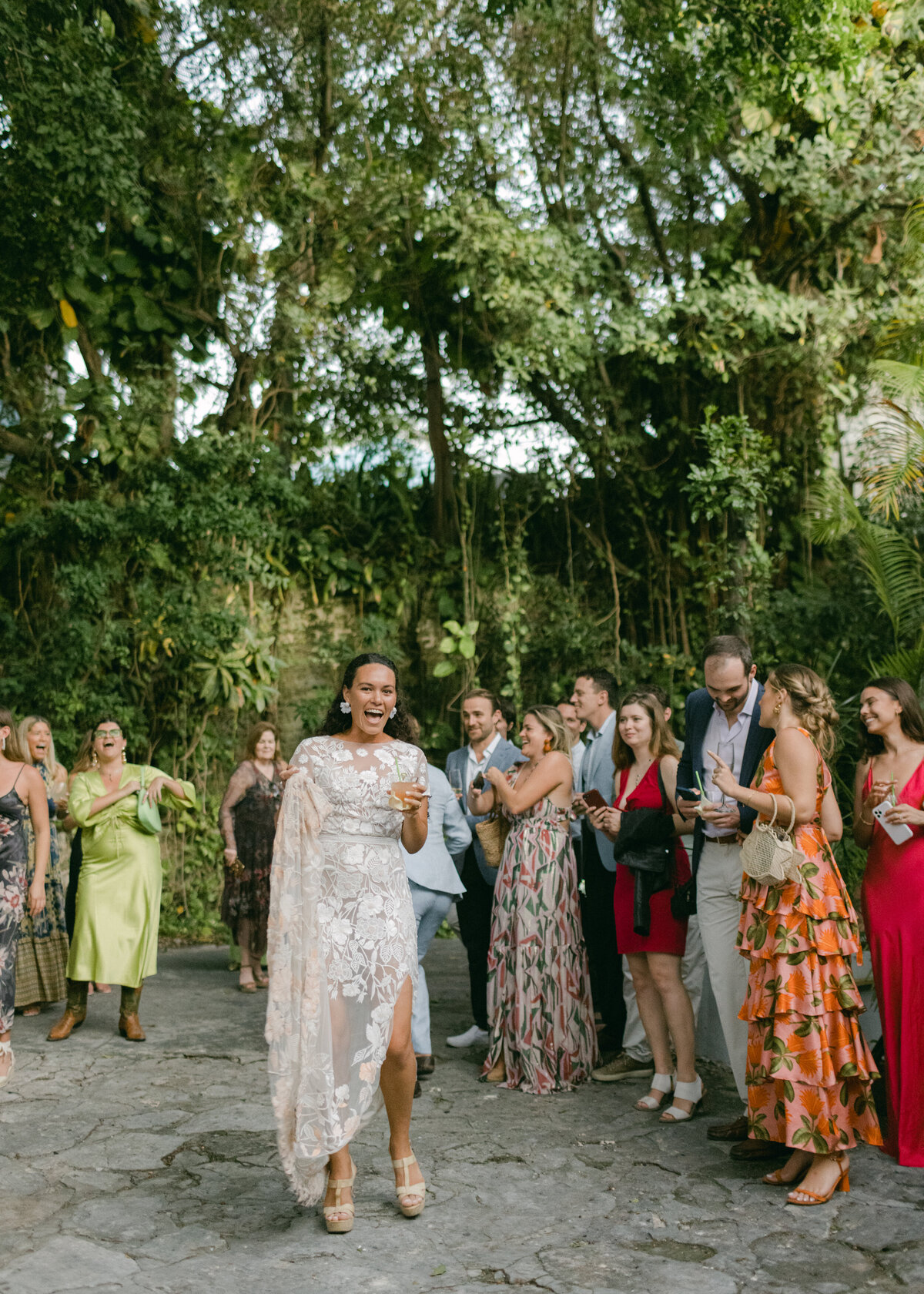 alessandra-shane-harbour-island-wedding-hollyclarkphotography-h-960