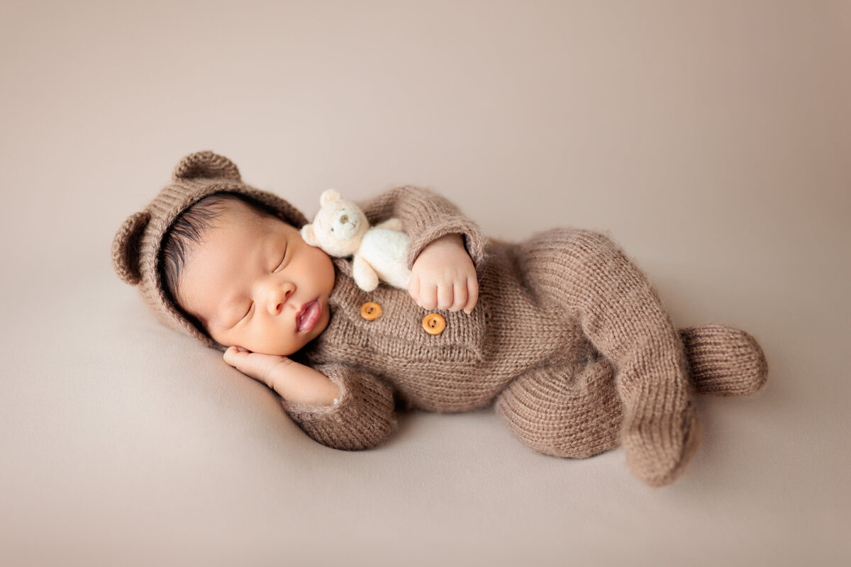 Newborn Photographer in Katy Tx (34)