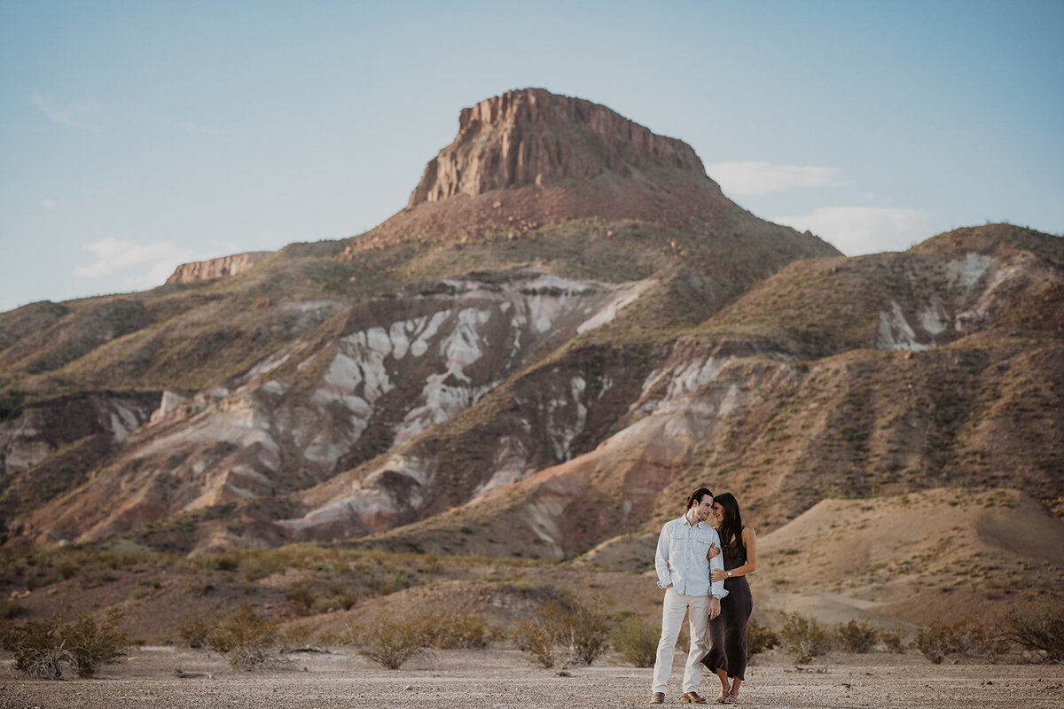 lajitas-tx-couples-engagement-71