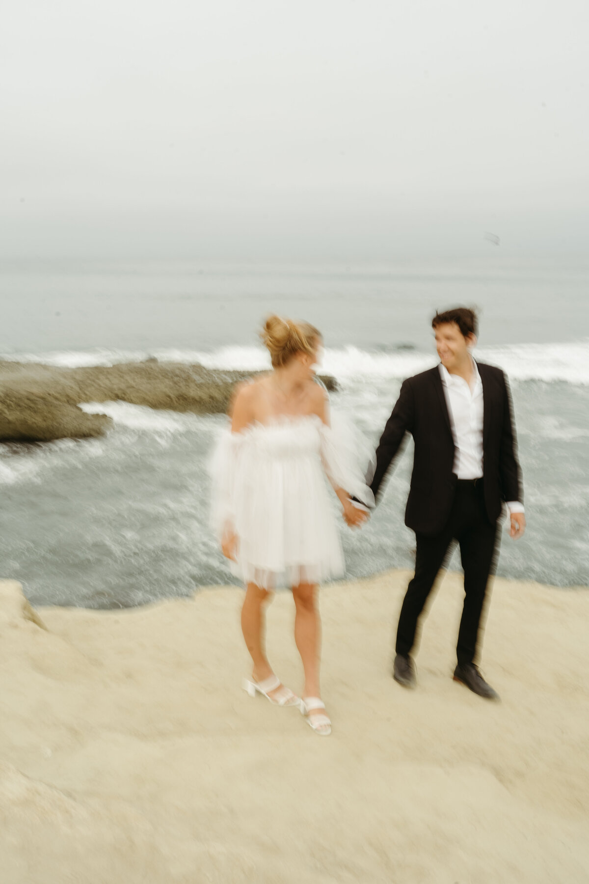 California-Sunset-Cliffs-Elopement-LM-01422