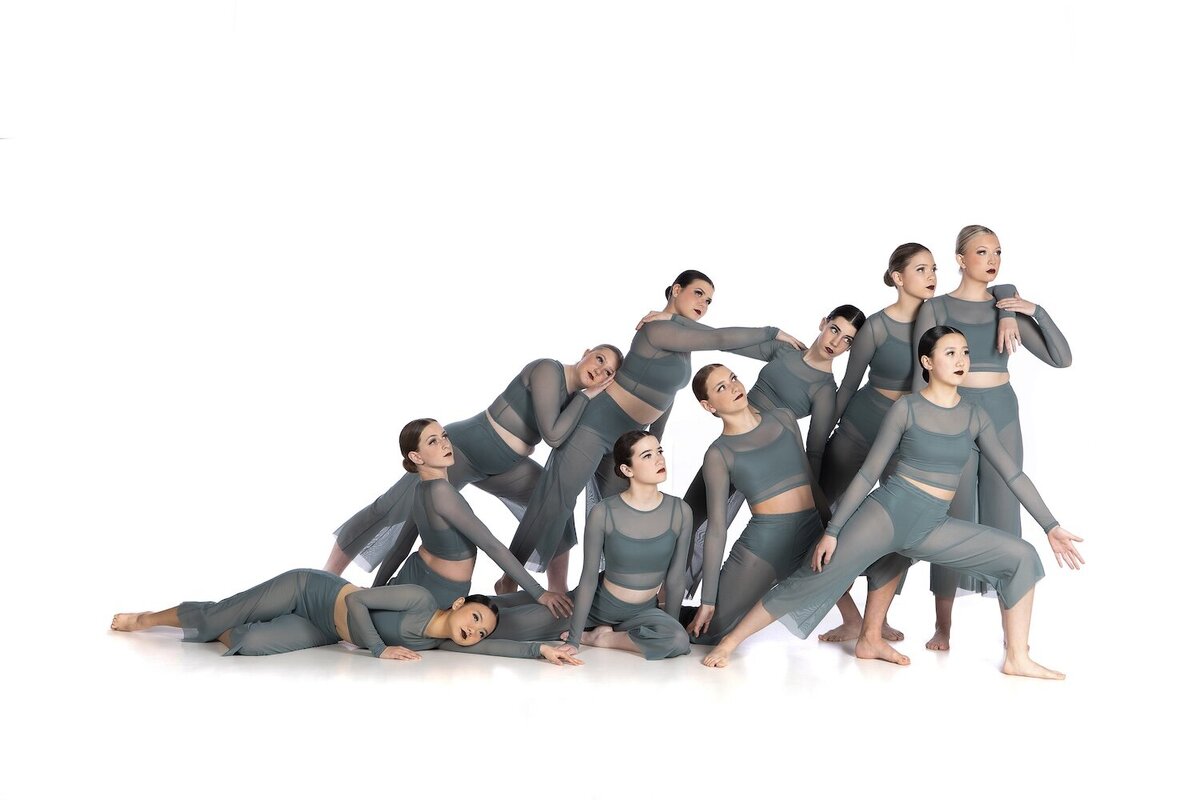 Absolute Dance-competitve troupe-london dance studio21