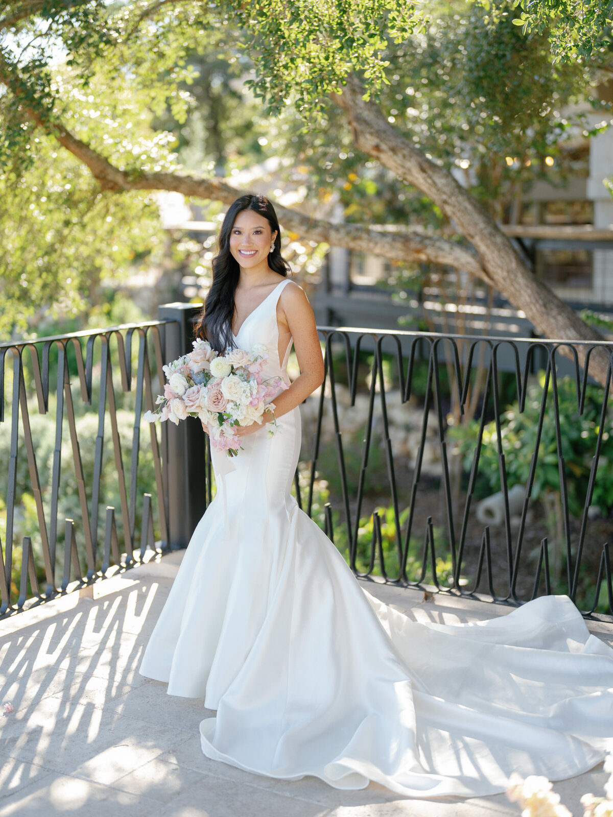 24_Austin_Wedding_Photographer_Villa_Antonia_Wedding_
