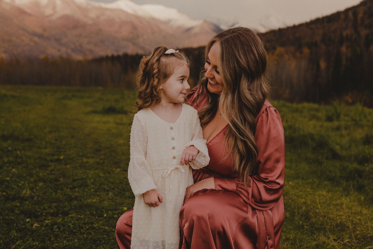 9L0A0049Alaska_EagleRiver_FamilySession