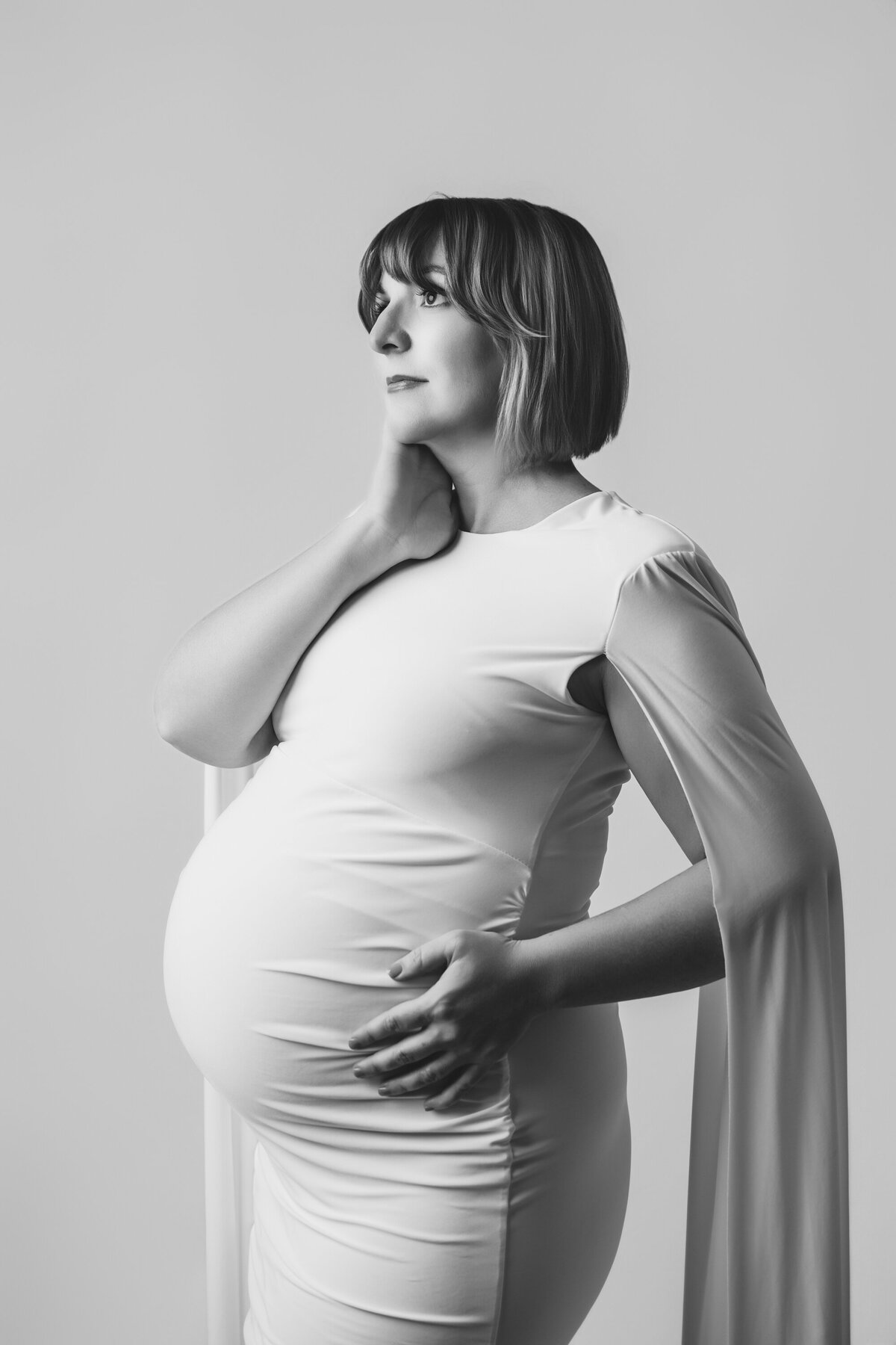 MiniAnnaPhotography2023-Jenna-Maternity-1491srgb-evsrgb-bw3000