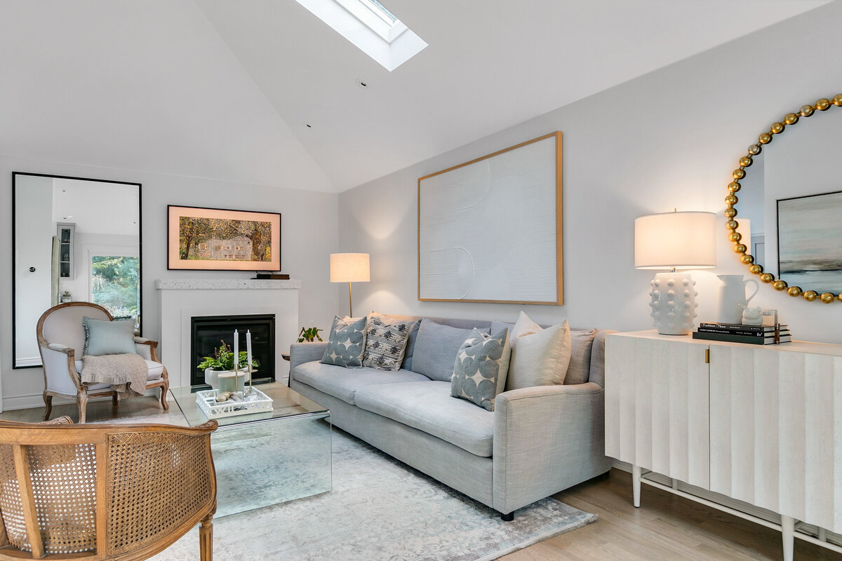 014_Living Room