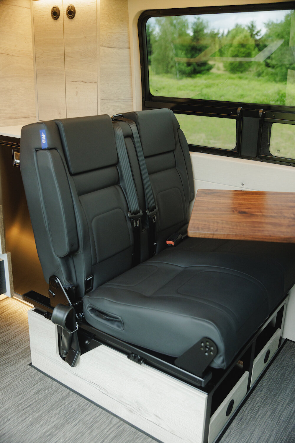 3_Paradise119_BenchmarkVehicles9