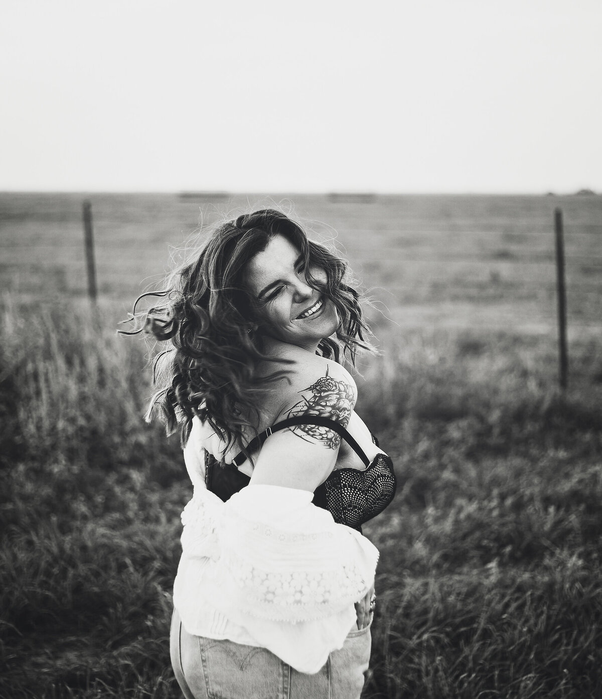 Maycie Jean - Outdoor Boudoir - Sept 2022-576-Edit-2