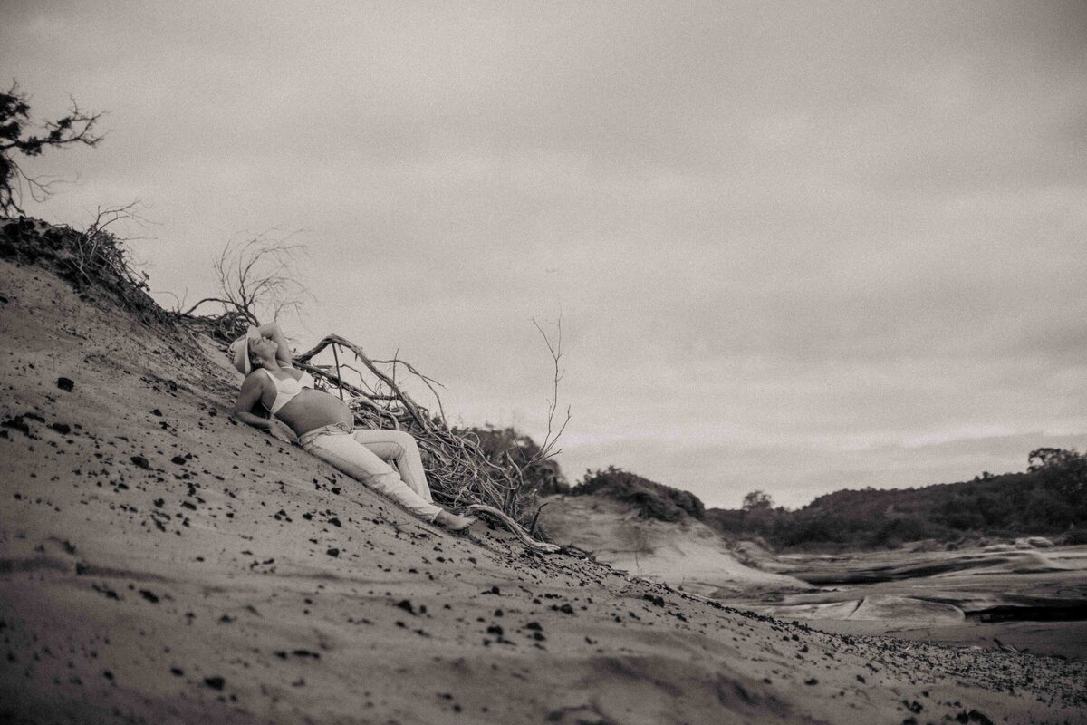 emmawandphotography_bundneena_kurnell_motherhood_sutherlandshirephotographer_cronullaphotographer_motherhood_sydneymotherhoodphotographer_newbornphotographer_familyphotographer_sutherlandshirefamilyphotographer_cronullafamilyphotographer_adventurouscouplesession_cronullanewbornphotographer_sydenycouplephotographer_mindfulphotography_maternityphotographer_cronullamaternityphotographer_sutherlandshirematernityphotographer_travellingphotographer_nambuccaheadsphotographer_manlyphotographer_manlynewbornphotographer_katesutherlandphotography